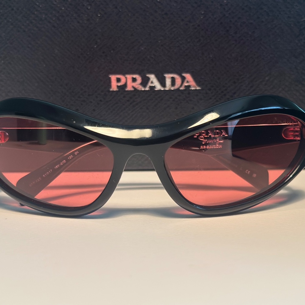 Prada Black Frame Sunglasses with Pink Lenses - Picture 4 of 6